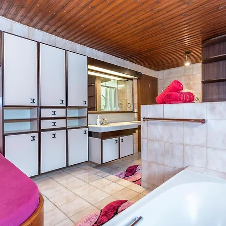 Ferienwohnung Obergeschoss *