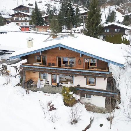 Ferienwohnung Obergeschoss Апартаменты *